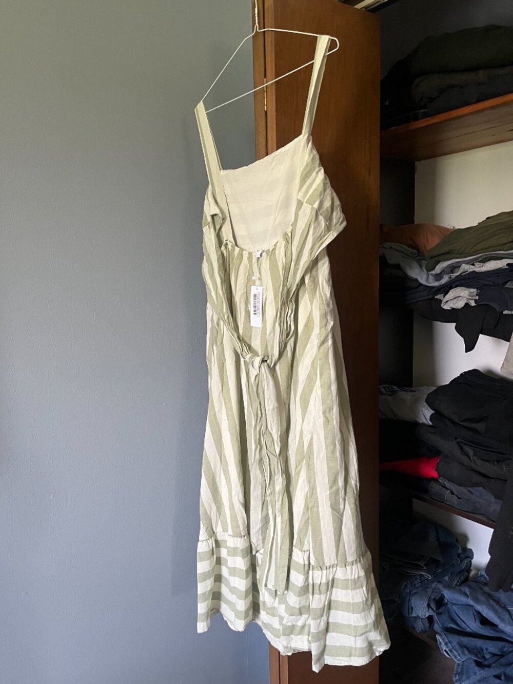 sage/cream soren tie back dress